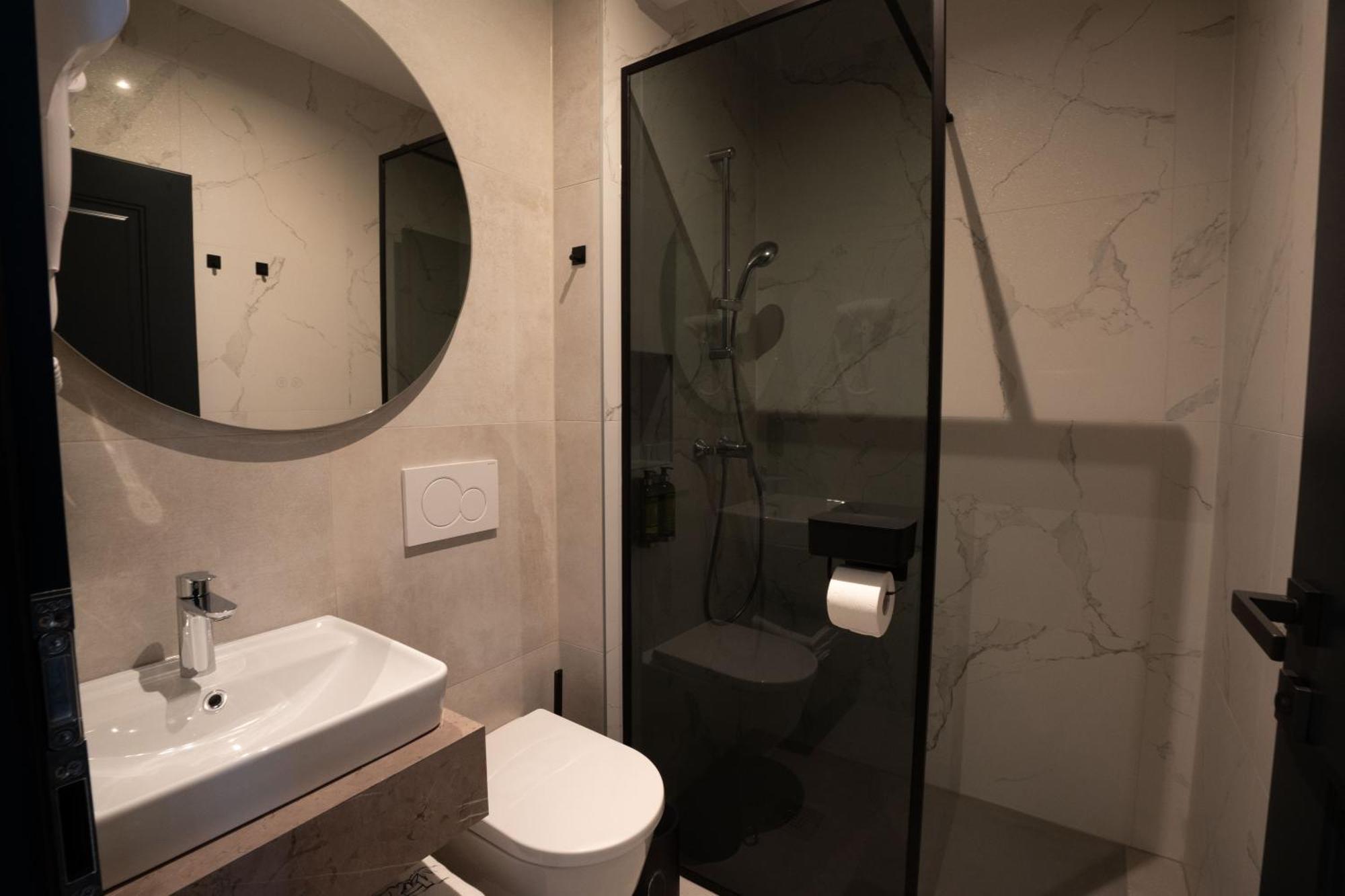 Kalan Boutique Stay Zirovnica Δωμάτιο φωτογραφία