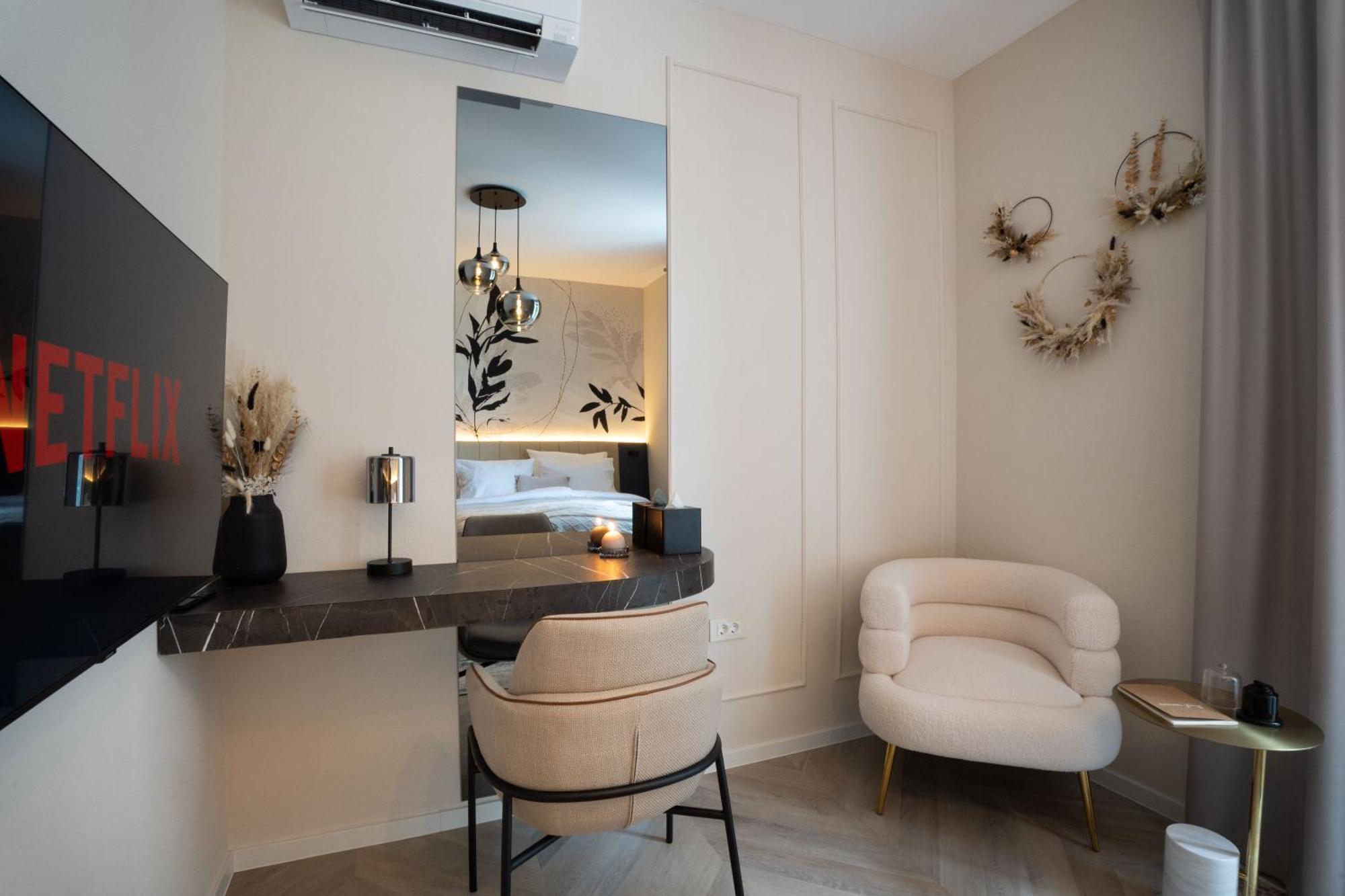 Kalan Boutique Stay Zirovnica Δωμάτιο φωτογραφία